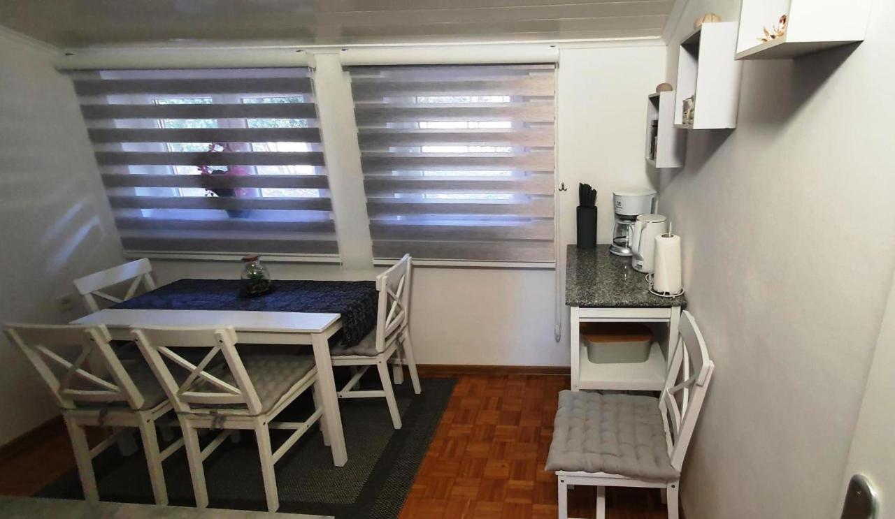Molo View Apartment Ровин Екстериор снимка
