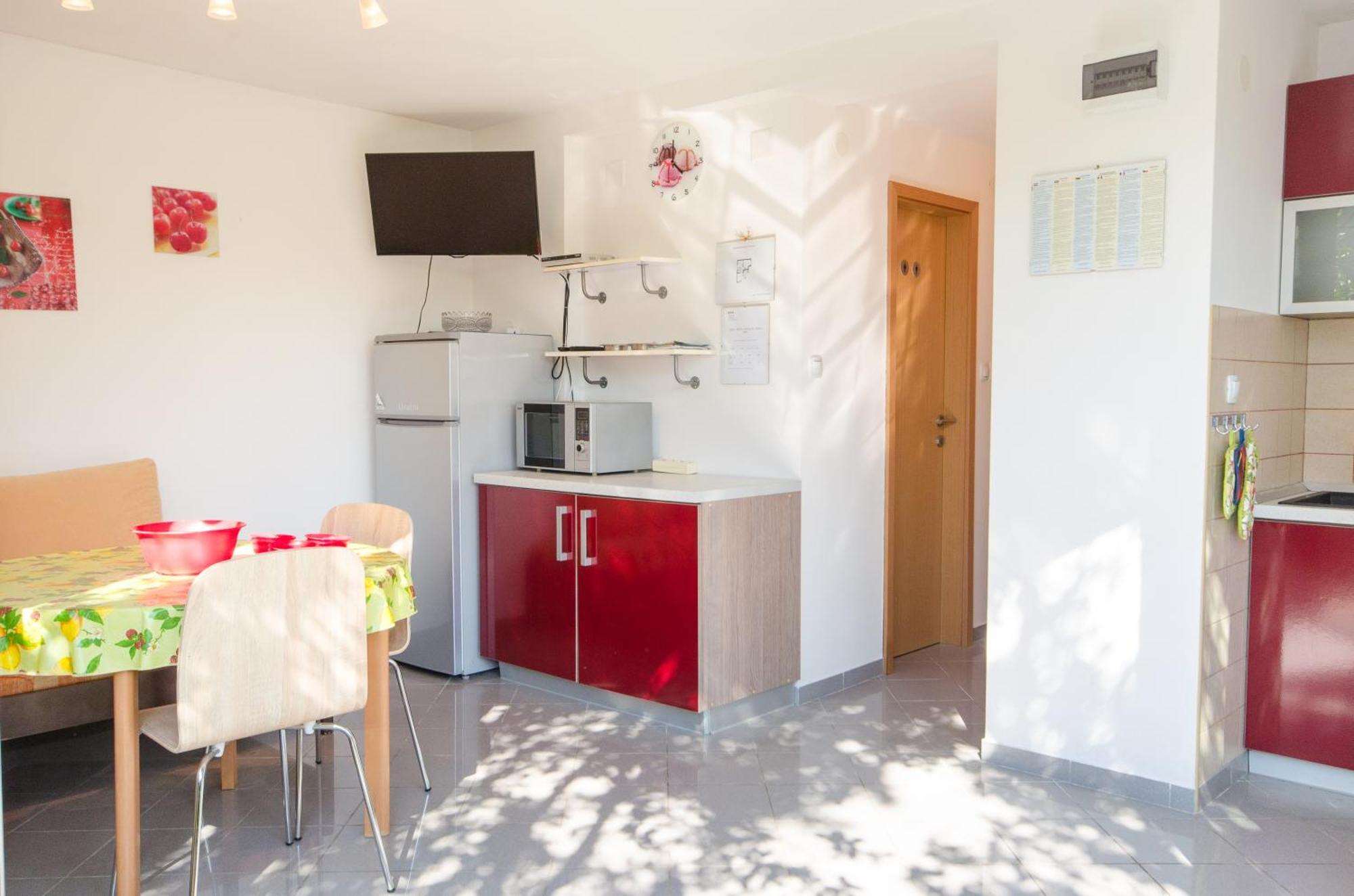 Molo View Apartment Ровин Екстериор снимка