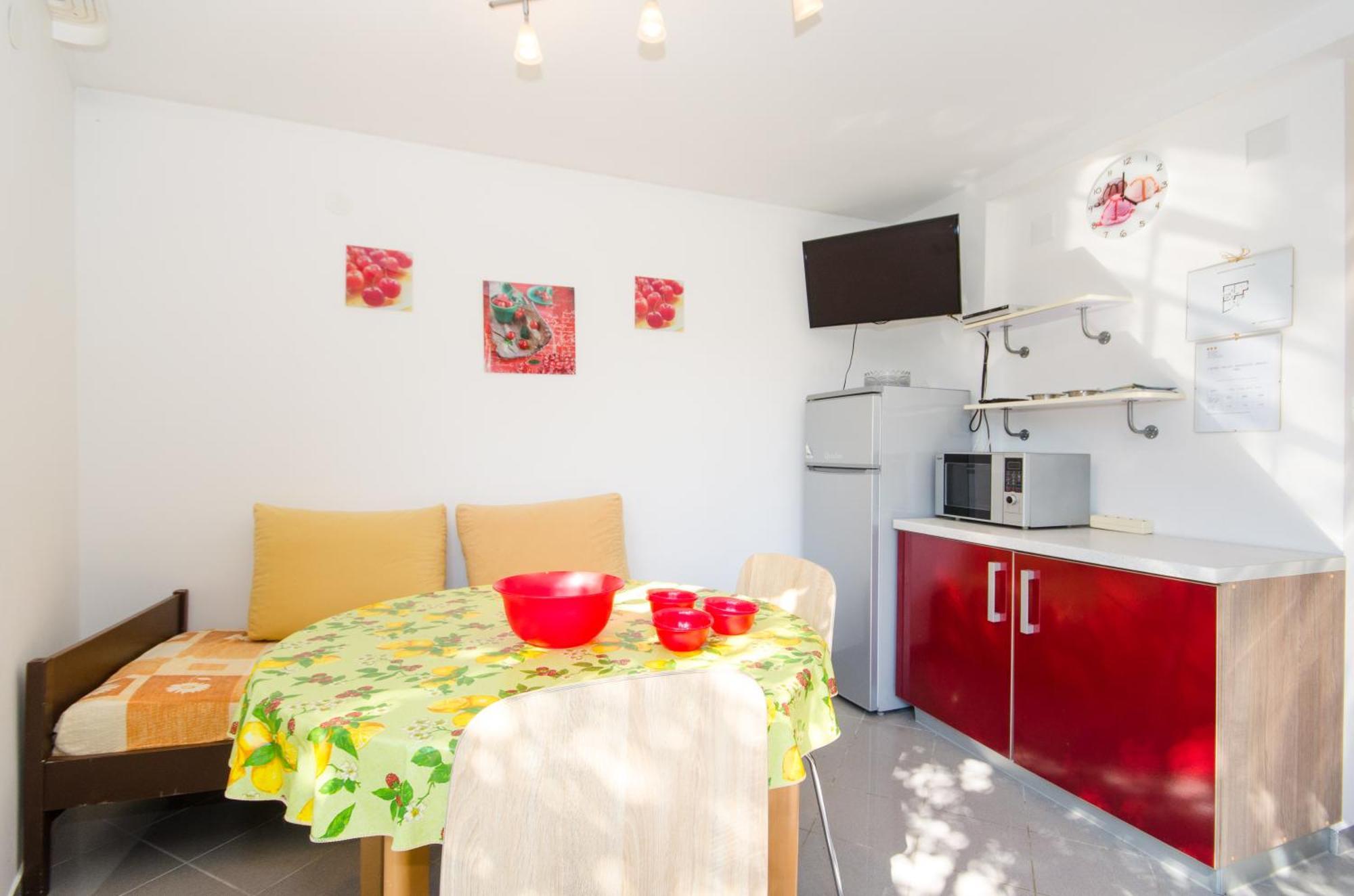 Molo View Apartment Ровин Екстериор снимка
