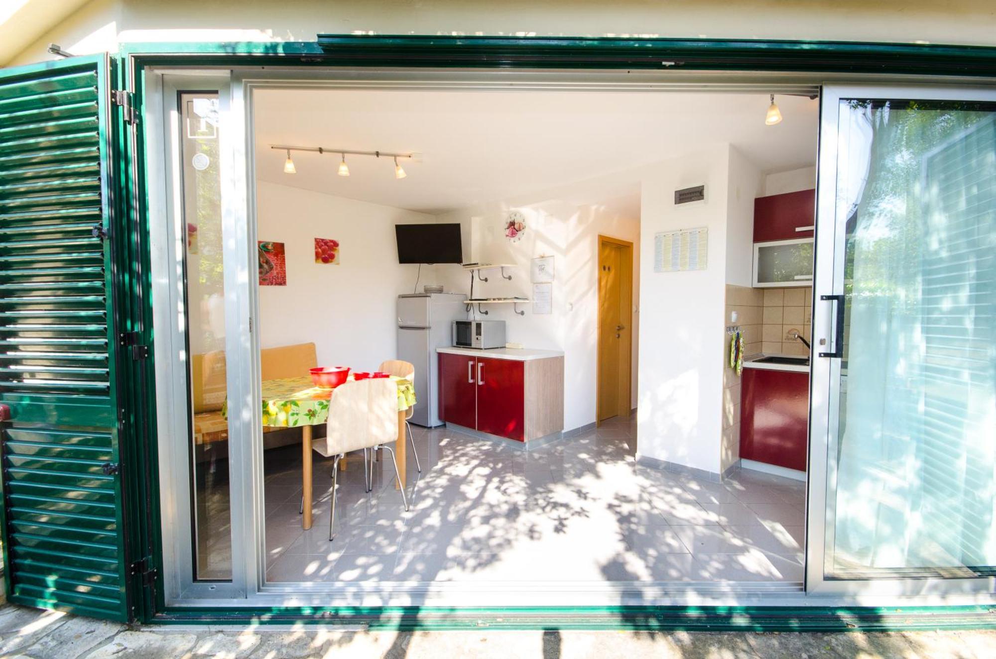 Molo View Apartment Ровин Екстериор снимка